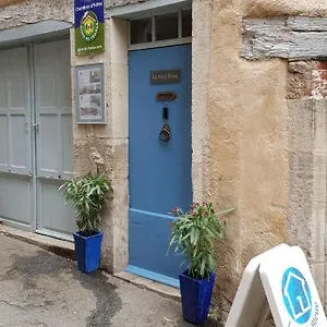 La Porte Bleue Couette-café
